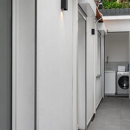 Casa Branca 36 By An Island Funchal (Madeira)