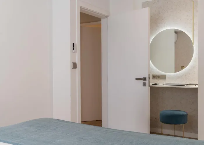 Casa Branca 36 By An Island Funchal (Madeira)